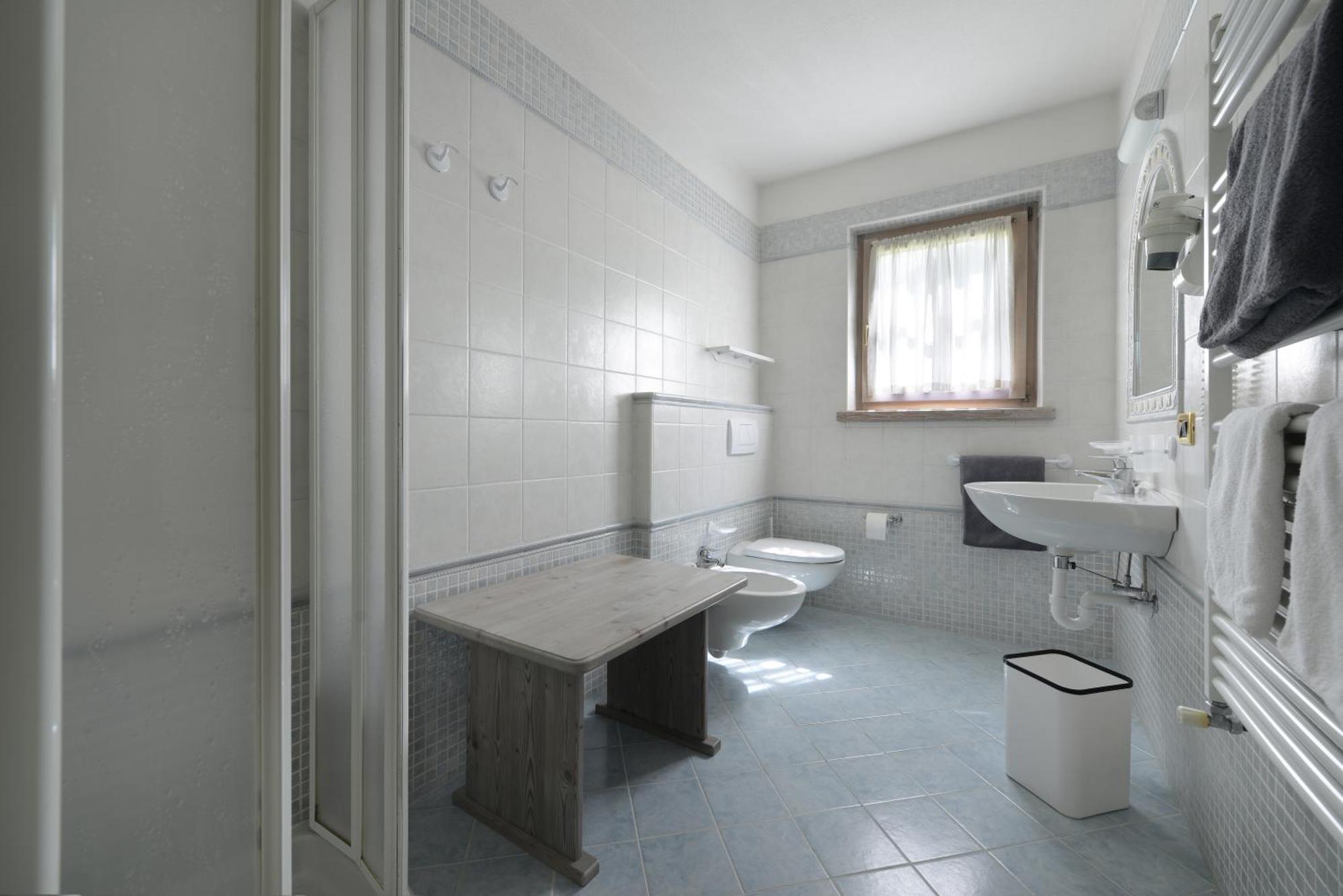 Residence Le Cascate Livigno Exterior photo