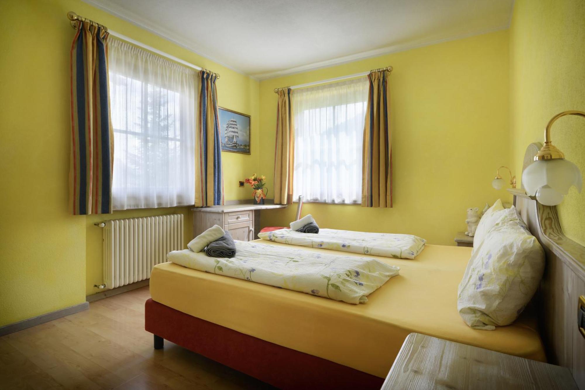 Residence Le Cascate Livigno Exterior photo